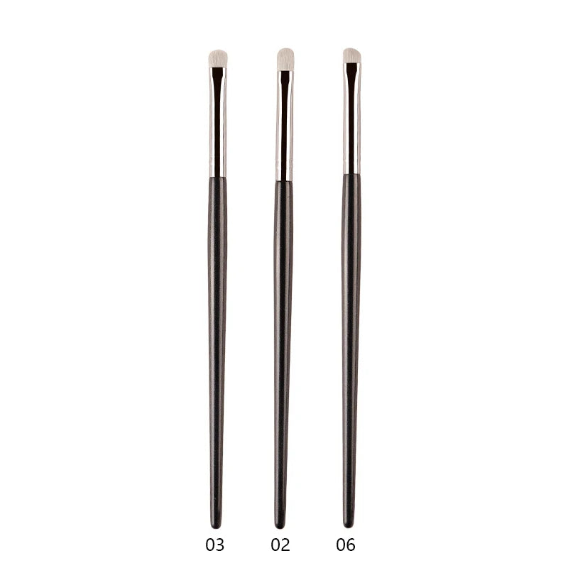 1pc White Pony Hair Eyeshadow Makeup brushes Small Smudge Precision Crease Detail Bevel Eye Shadow Make up brush Liner Lip