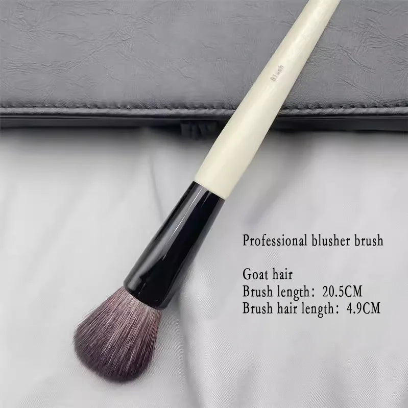 BB Series Makeup Brush Set Soft Animal Hair Loose Powder Blusher Concealer Highgloss Eye Shadow Contour Makeup Brush Girl Gift