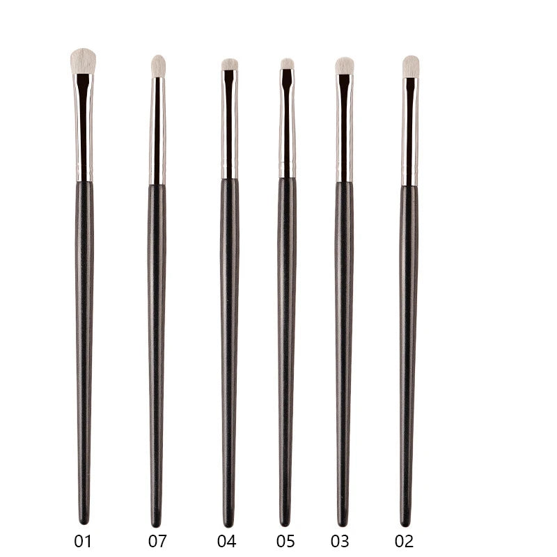 1pc White Pony Hair Eyeshadow Makeup brushes Small Smudge Precision Crease Detail Bevel Eye Shadow Make up brush Liner Lip