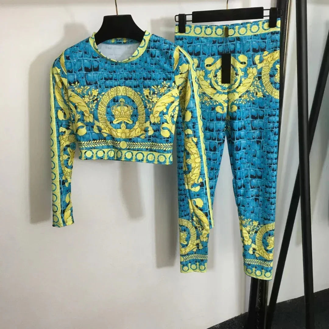 Luxury Design Women's Long Sleeved Swimsuit Sets White Retro Floral Print Yoga Sports Sets Fashion Brand Women's Body Suits