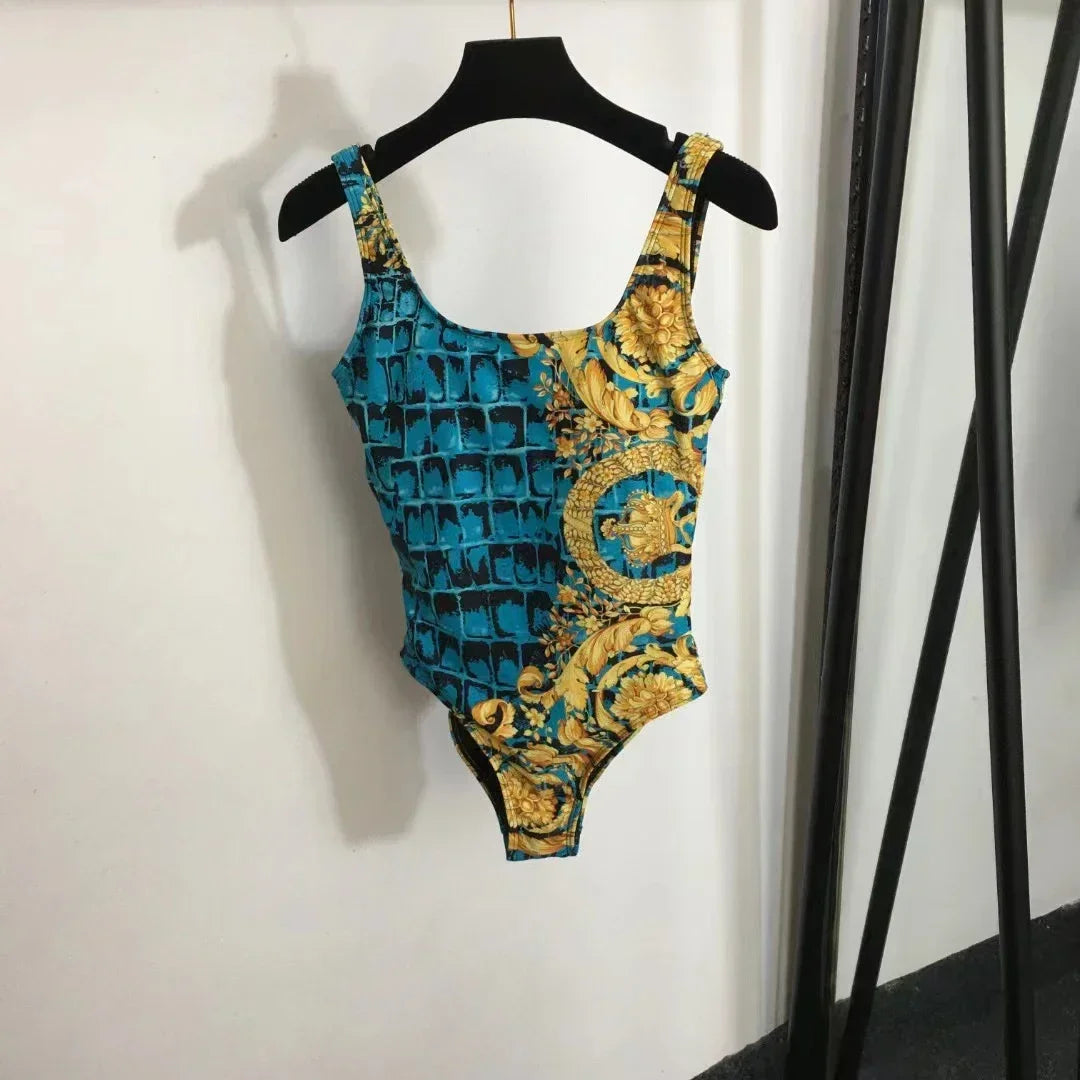 Luxury Design Women's Long Sleeved Swimsuit Sets White Retro Floral Print Yoga Sports Sets Fashion Brand Women's Body Suits