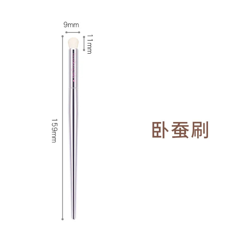 Silver High quality full functional Makeup brushes Foundation Powder Blusher Highlight Eyeshadow Flat eyebrow Make up brushes