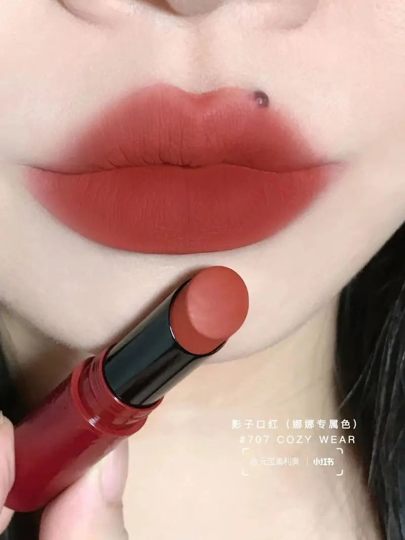 Anime Nana Joint Name Makeup Gift Box Hot Girl Lipstick Foundation Eyeshadow Palette Set Sexy Long Lasting Cosmetic Girls Gift